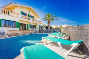 5 bedrooms villa at Portocolom 900 m away from the beach with city view private pool and enclosed garden